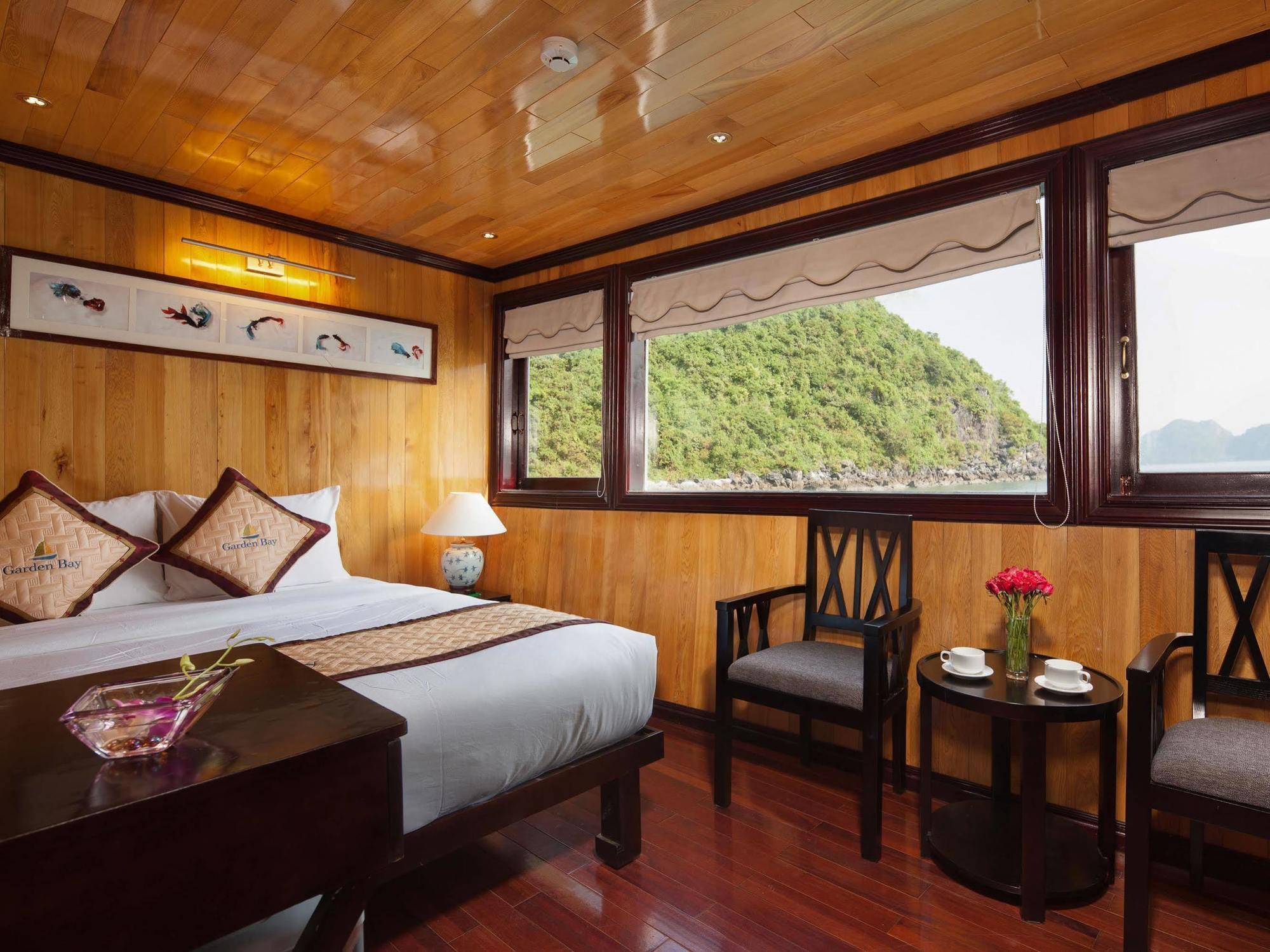 Garden Bay Luxury Cruise Hotel Ha Long Bagian luar foto